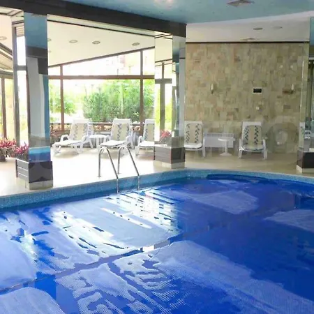 Private Cozy At Alpin + Complex