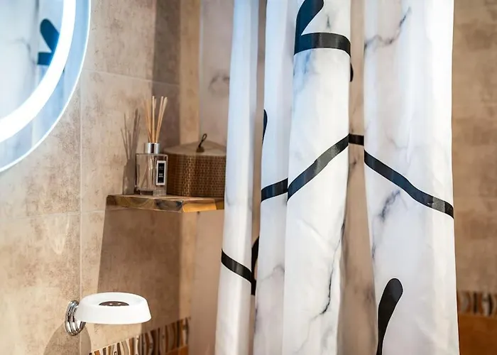 Private Cozy At Alpin + Complex *